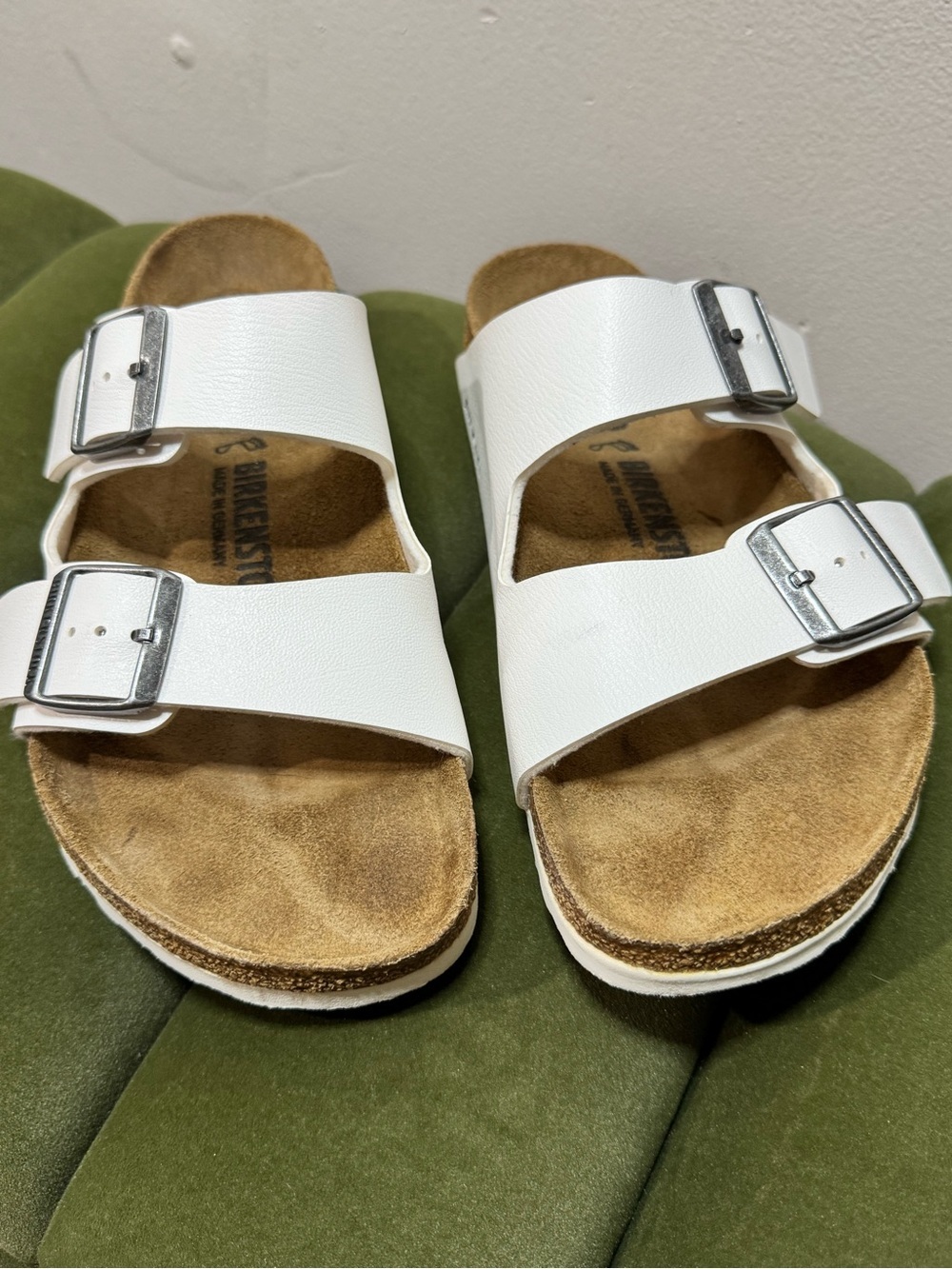 Birkenstock Arizona Birko-Floor White Double-Buckle Slide Sandals Comfy Coastal - Picture 4 of 8